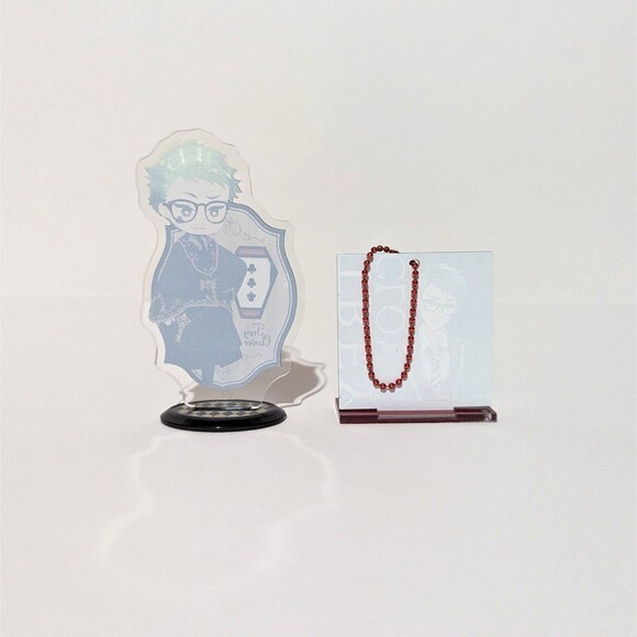 Twisted Wonderland Trey Clover Acrylic Stand Bundle - Picture 2 of 2